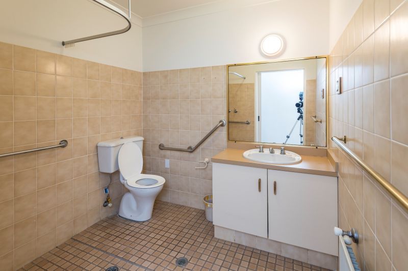 Independent retirement living