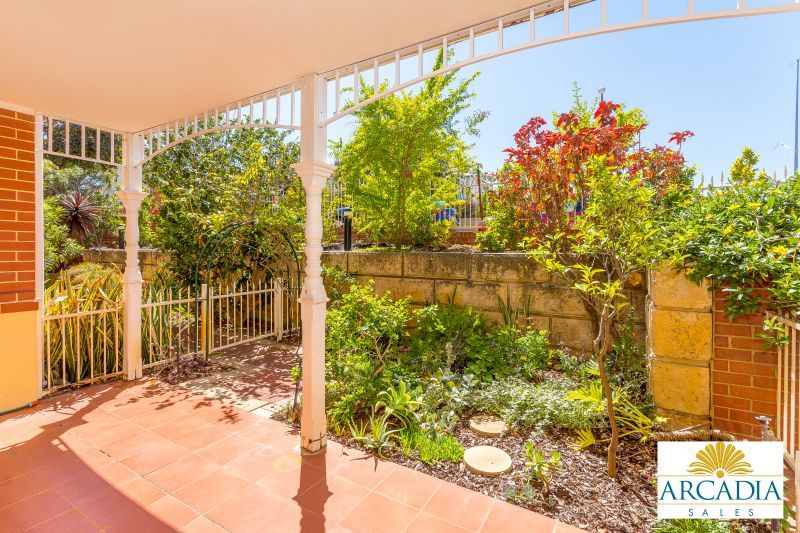 Enjoy The Warm Morning Sun at Arcadia Waters Swanbourne