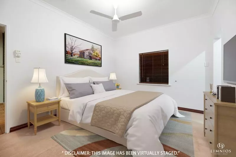 Family Home With Development Options!