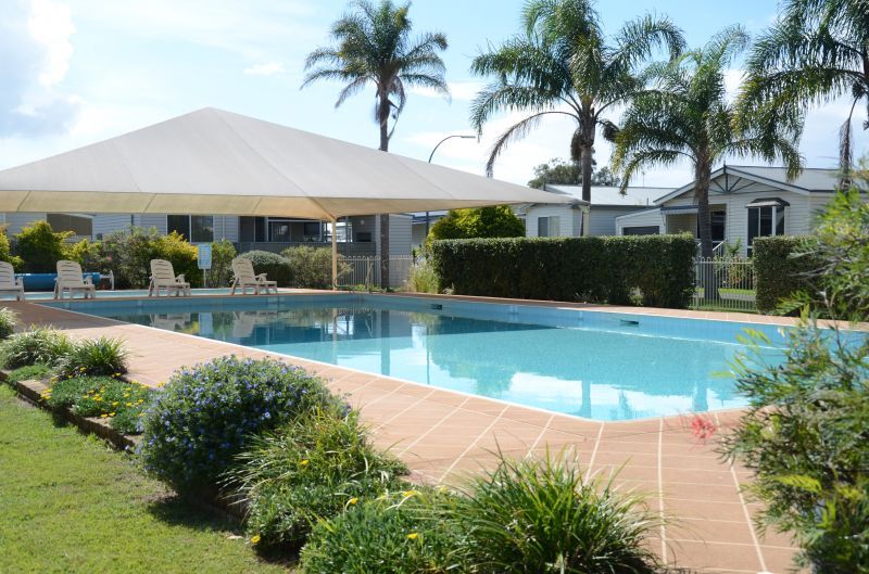 Jettys by the Lake - Site 317