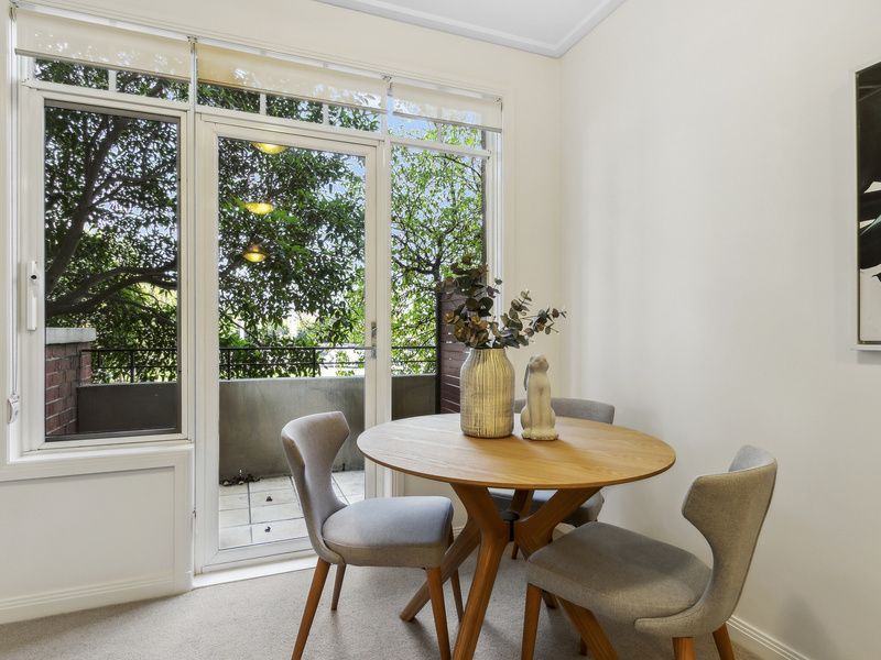 Elegant, Stylish and Convenient One-Bedroom Apartment