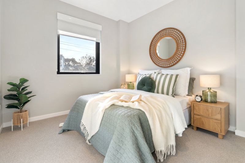 Effortless Retirement Living in a Modern 3-Bed Apartment