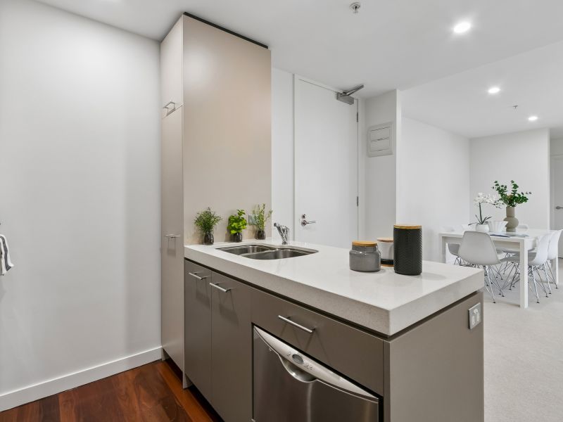 Renovated Bayside Living