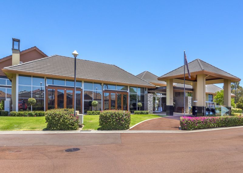 ARCADIA WATERS MADDINGTON - External Access with Resort Style Living...