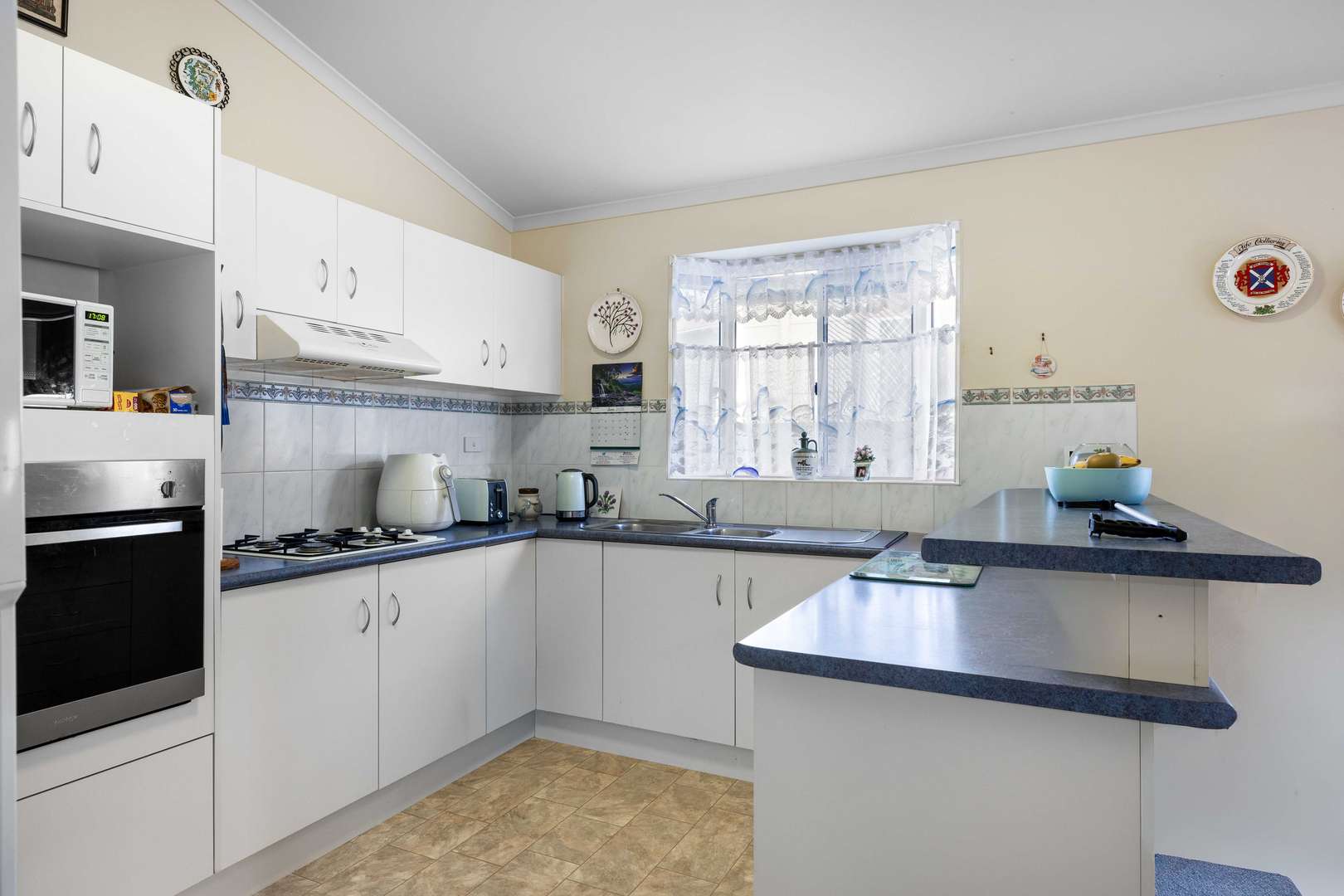3 Bow Street, Palm Lake Resort, Bethania