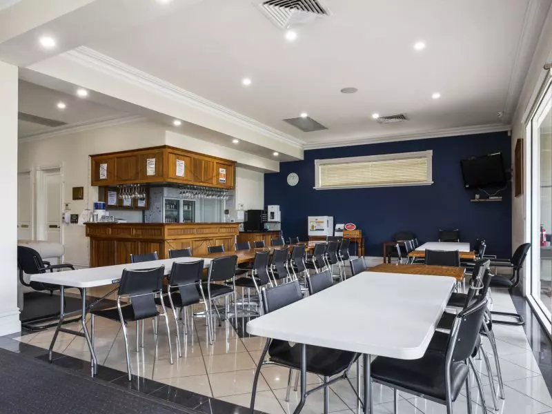 Well Presented One Bedroom Home