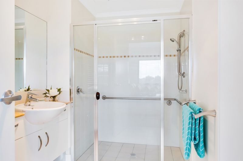 One-bedroom apartment with services - under renovation