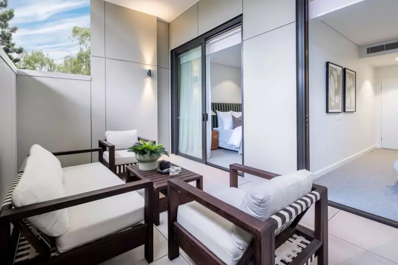 Ground-floor 2-bedroom apartment with private courtyard