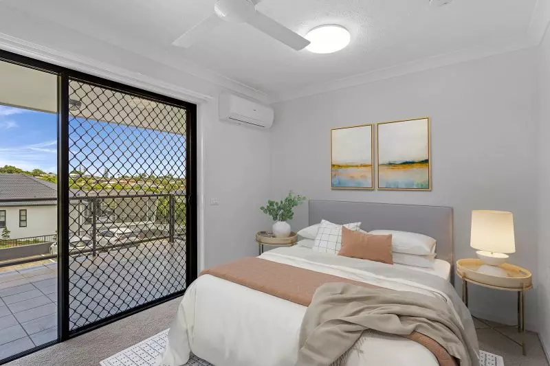 Two-bedroom apartment with ocean views and large balcony