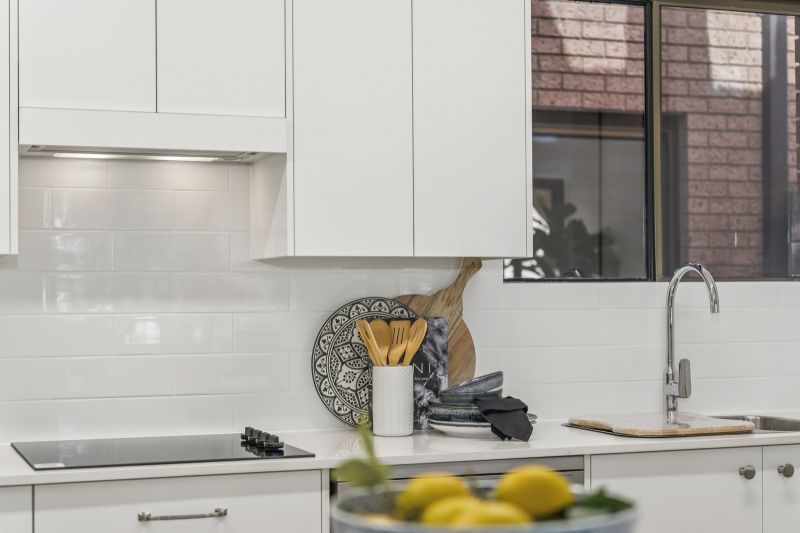 Refurbished large 2-bedroom unit with 4 outdoor spaces