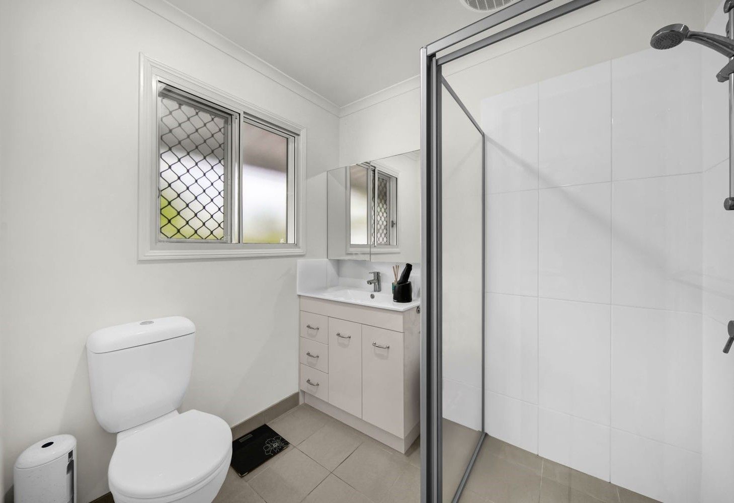 Ex Display Villa in Stage 4 - Ready to Move in with extra features.  Located in an Over 50's Lifestyle Living Complex.