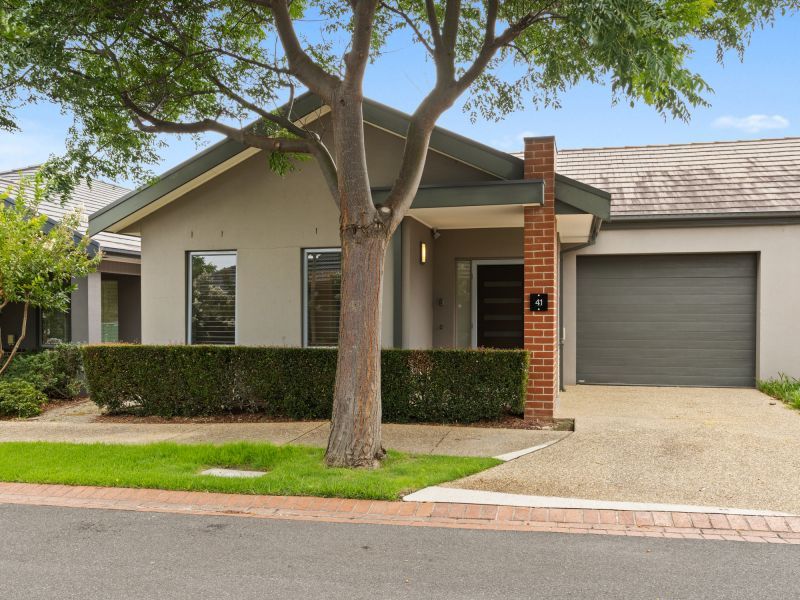 DEPOSIT TAKEN - 'The Retreat' 2br villa with sun-filled private garden