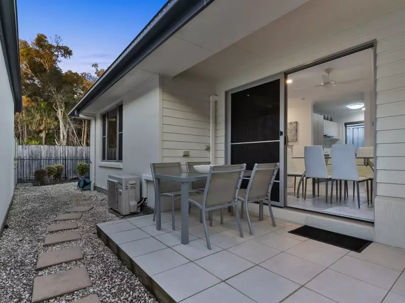 Site 136 - Established Coringa