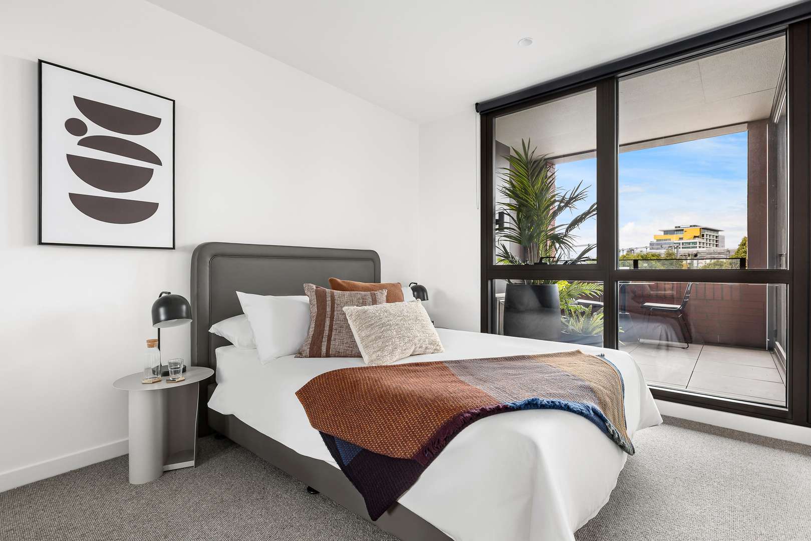 Caulfield Place - Redefine your everyday life in Caulfield — brand new, premium build-to-rent apartments in Melbourne
