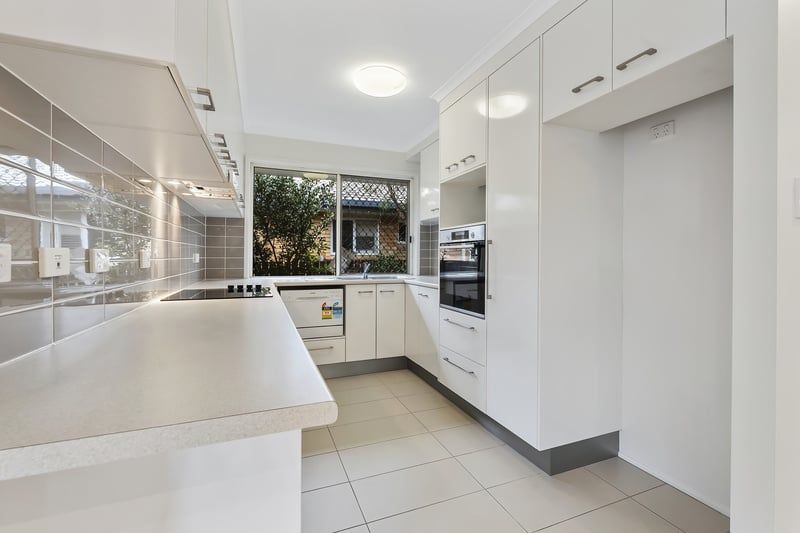 Spacious Villa Retreat with Garden Views