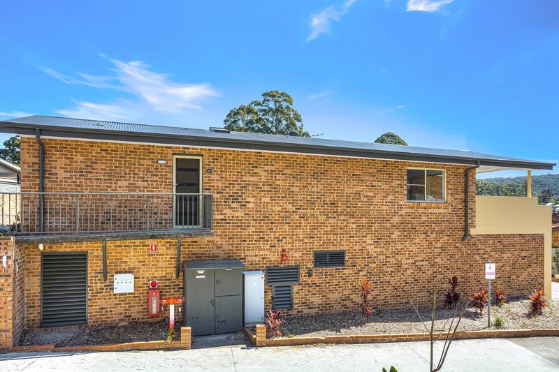 Sun-Filled Three-Bedroom Villa with Balcony and Private Garage