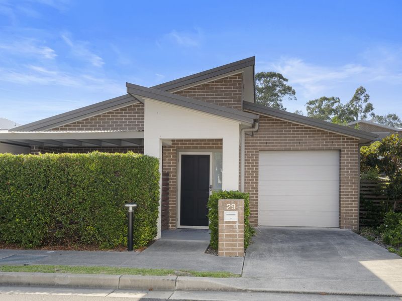 Private Villa Near Community Centre