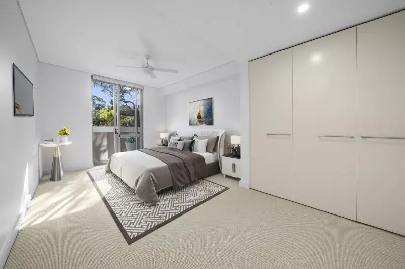 Elegant Apartment, Lush Surrounds