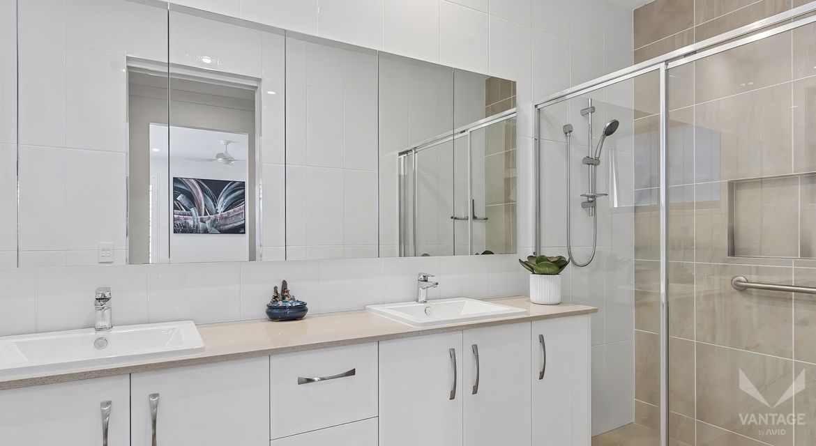 Large 2 Bed + MPR with indoor/outdoor living