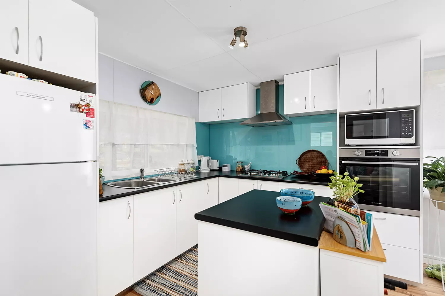 UNDER CONTRACT - DEPOSIT TAKEN - Gumtrees and Gardens outlook - Shaded Veranda - Superb Presentation