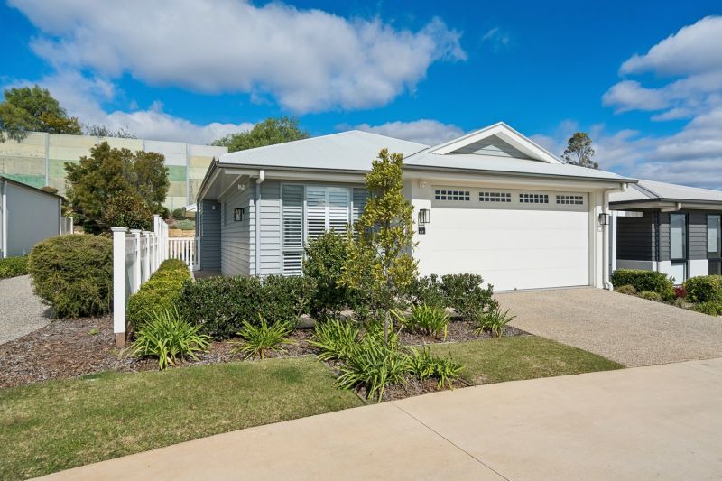 Prime Resort Living & Bushland Views - Your Opportunity Awaits!