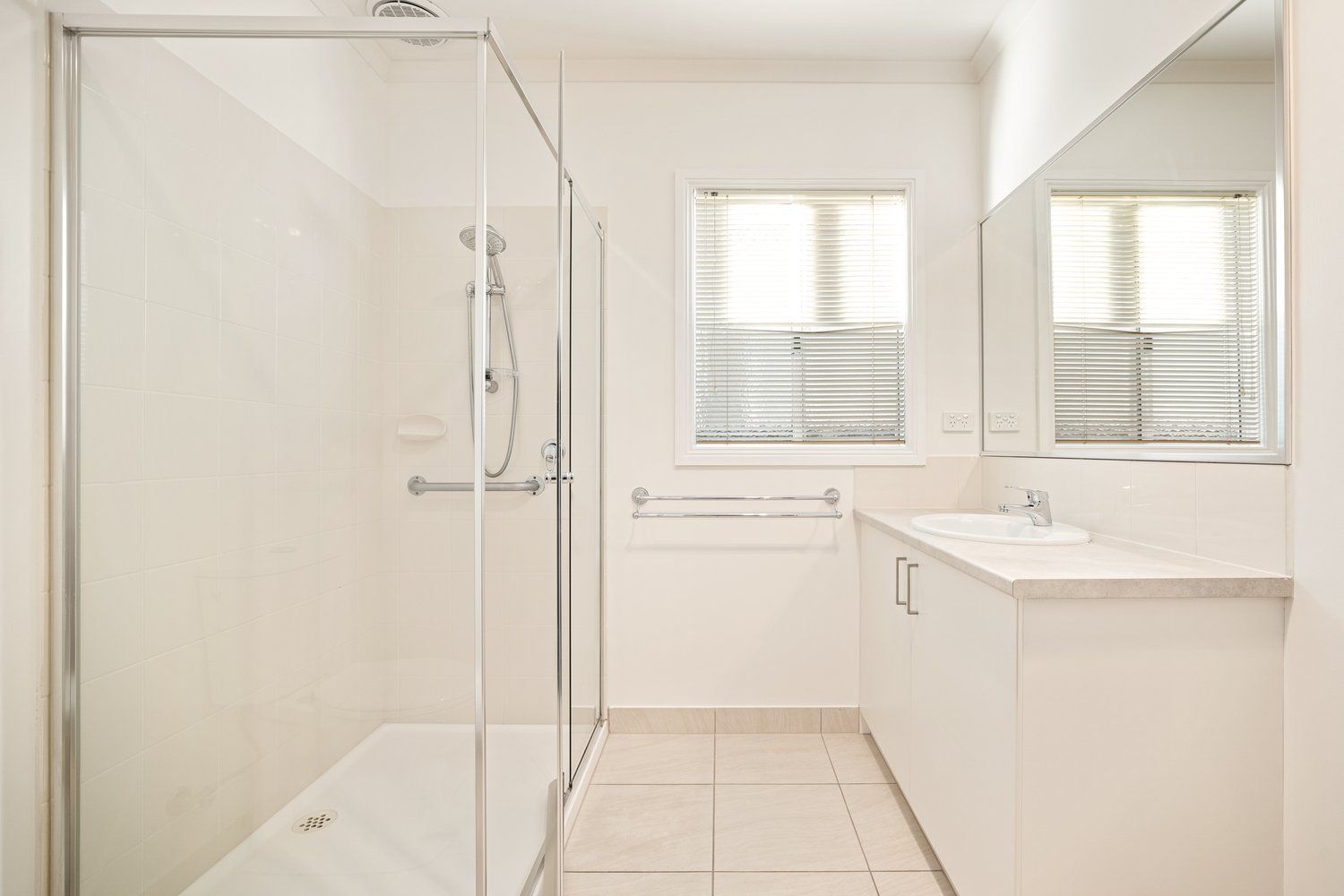 Lifestyle Communities Casey Fields - Freshly updated gem steps from resort-style amenities!
