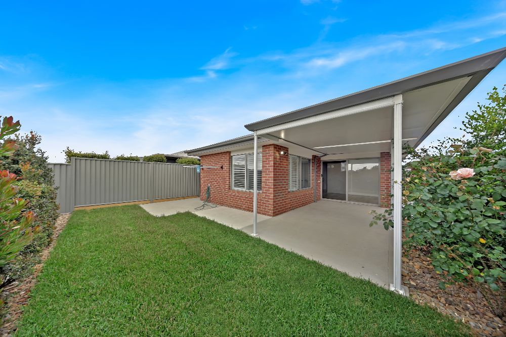 54/5 Harmony Chase, Clyde North