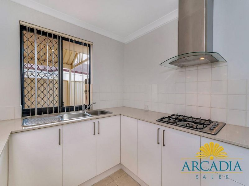 ARCADIA WATERS MADDINGTON - Great Central Location