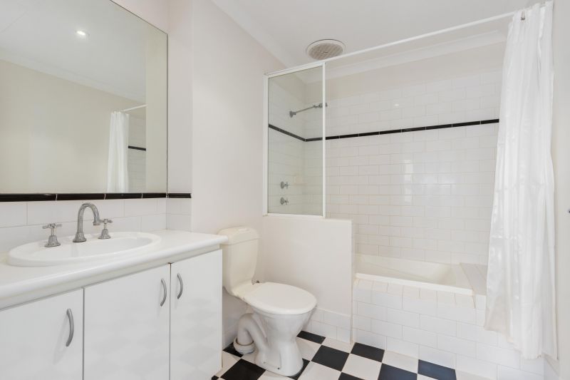 A Unique New York Style Townhouse, Heritage Development!