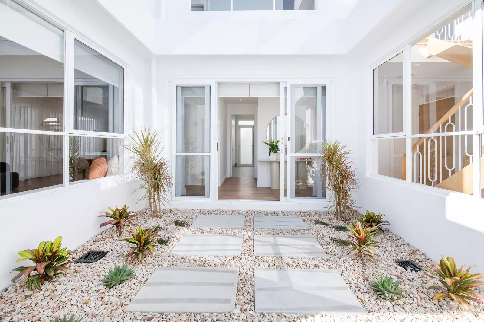 Ivey by Palm Lake Resort Pelican Waters