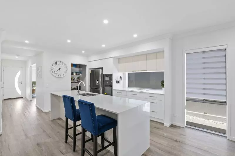 Site 43 - Established Kalbar