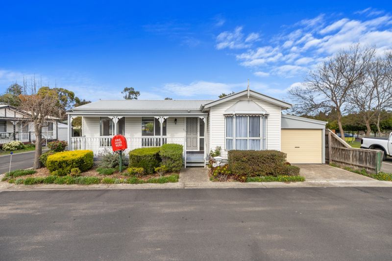 Quiet Home Neighbouring Parklands