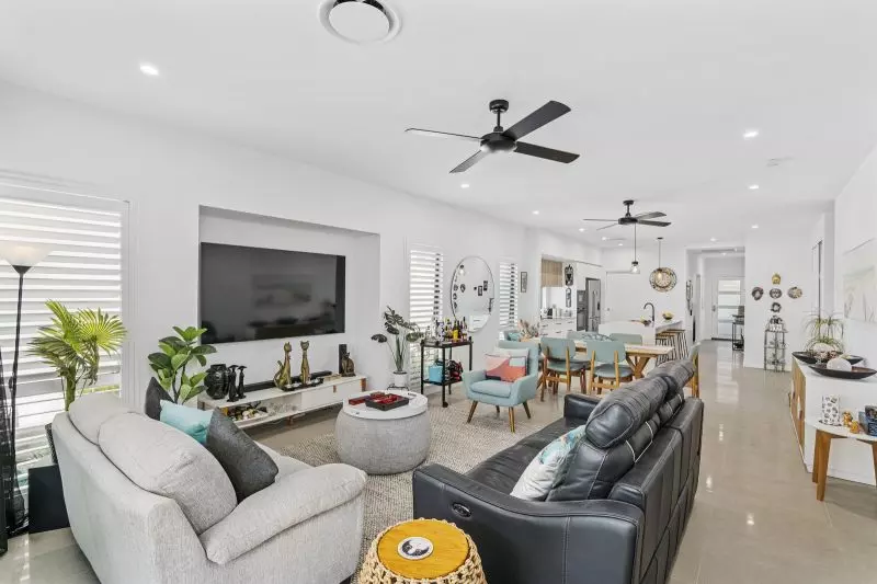 Site 151 - Established Kalbar