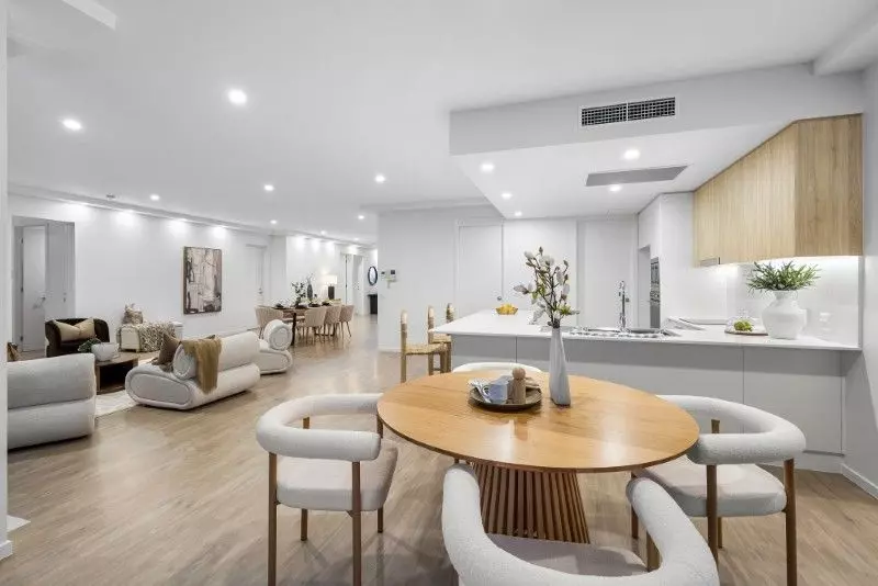127 Grand Penthouse