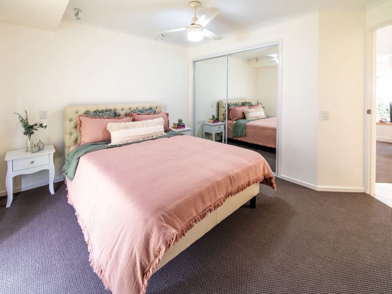 Oak Tree Retirement Village Boronia Heights - 2 Bed + 1 Bath Villa