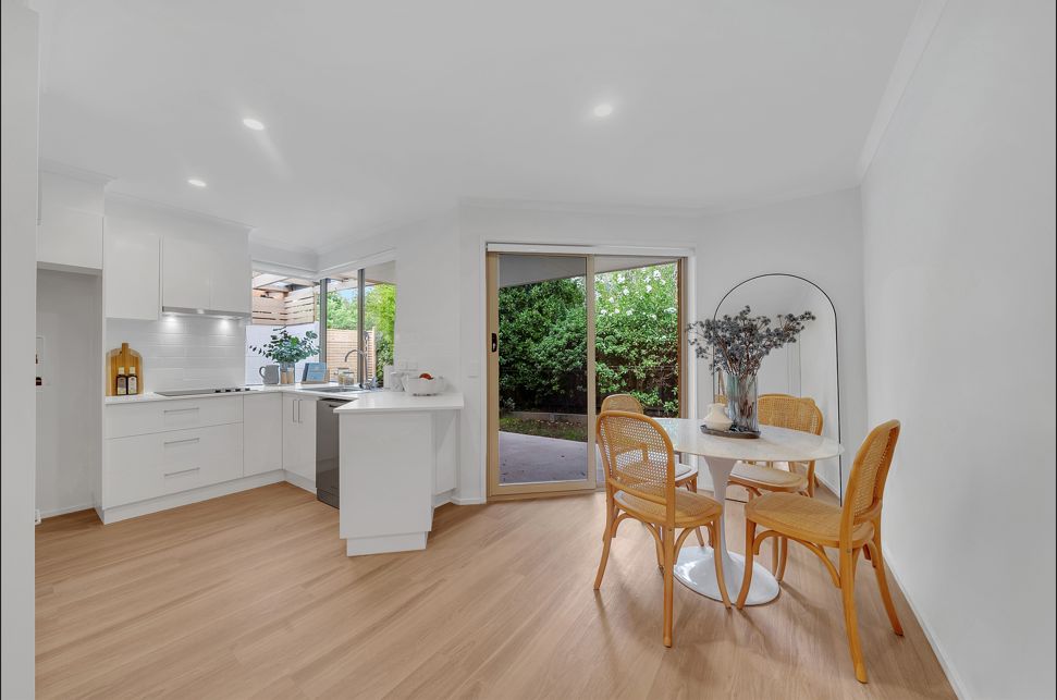 66/2 Old Stud Road, Wantirna South Vic 3152