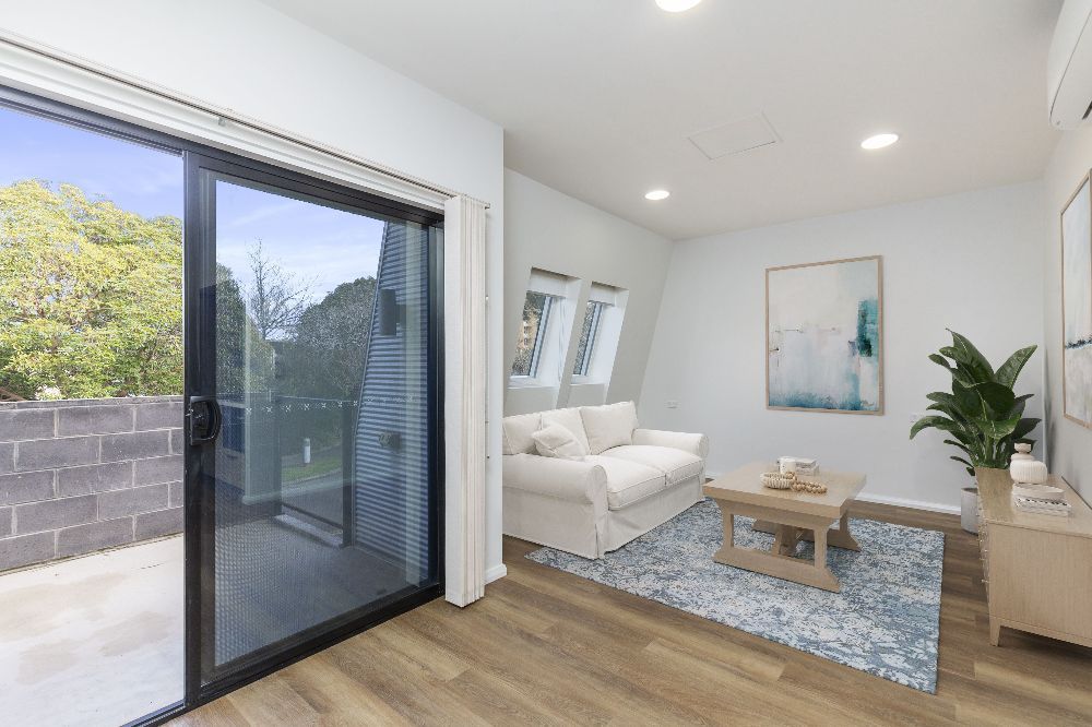One Bedroom | Apartment 104L