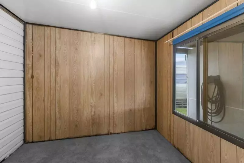 Relaxed Coastal Living in a Peaceful Community