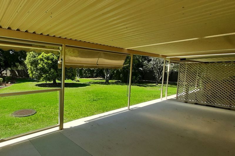 Two bedroom villa in beautiful lakefront setting -  under renovation