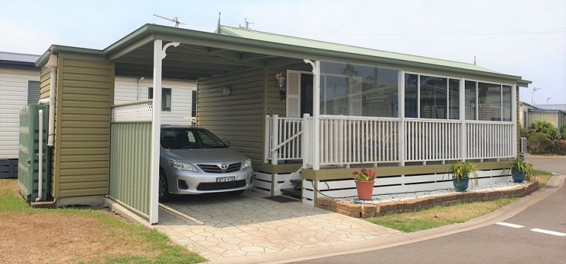 Jettys by the Lake - Site 204a