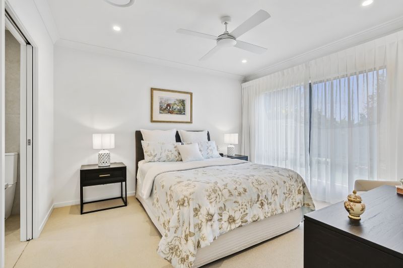 Exquisite Lakeside Property