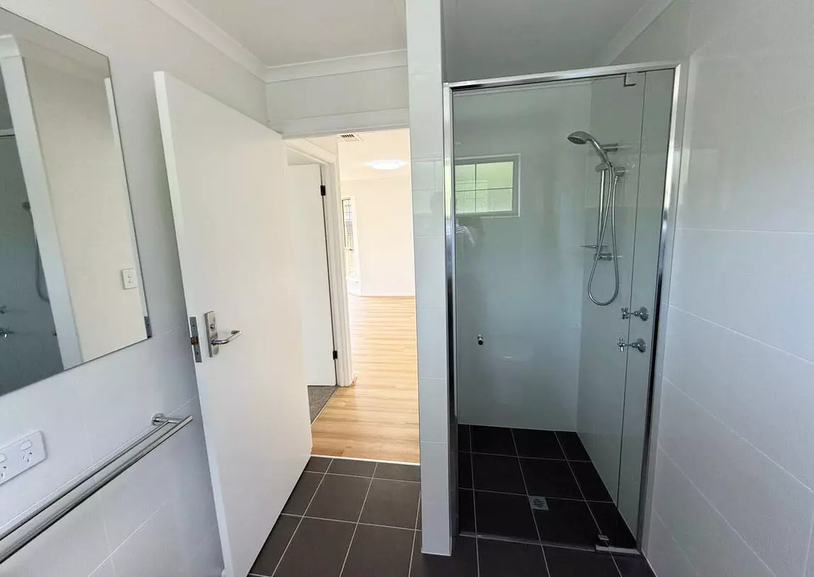 Fully refurbished 2-bedroom unit available now in Walkerville!