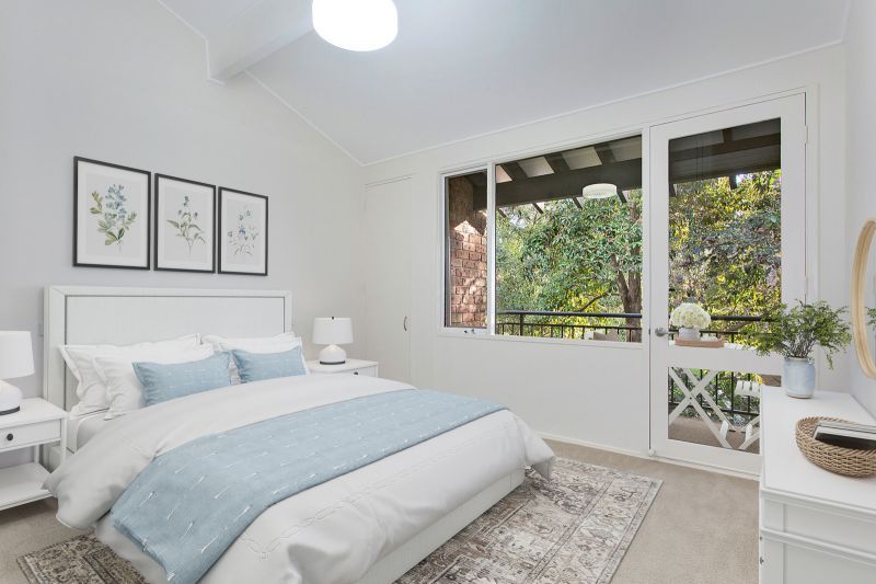 Rare 2-bedroom villa + large study