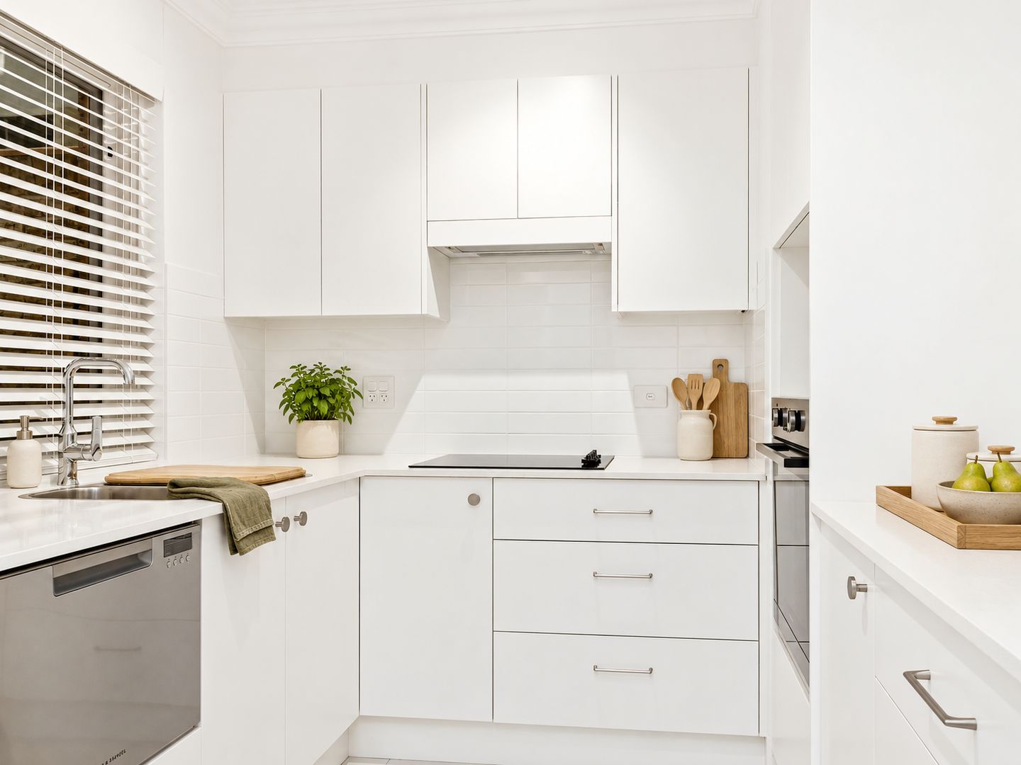 Modern Two Bedroom Unit surrounded in tranquil bush settings