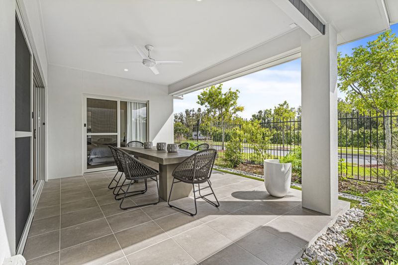 Site 523 - Sunningdale Gable Facade Newly Built Display Home - Under Contract