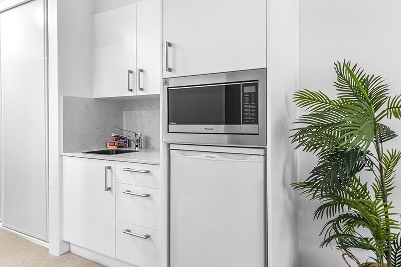 Fully refurbished studio apartment with chef-prepared meals and cleaning included.