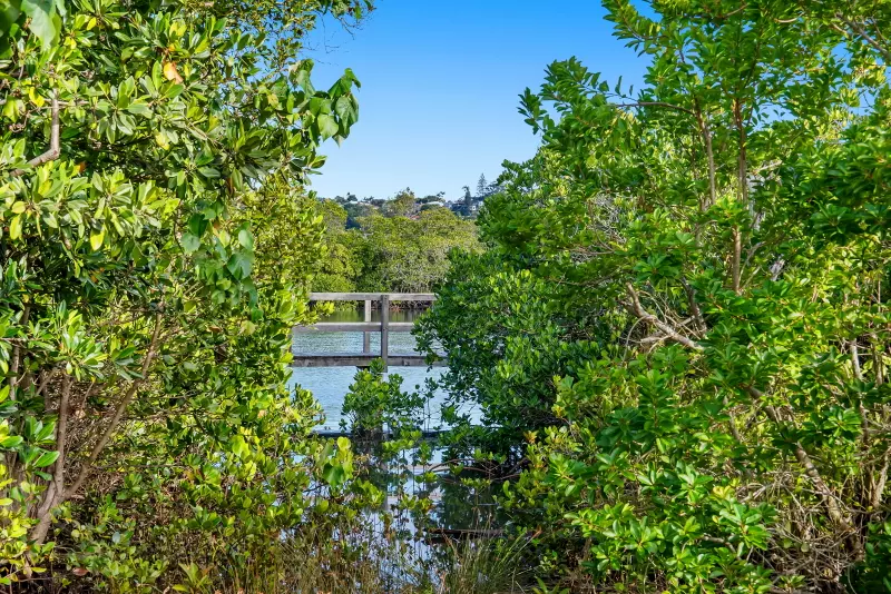 Tweed Broadwater Village, an Over 50’s Pet Friendly Lifestyle Village. 