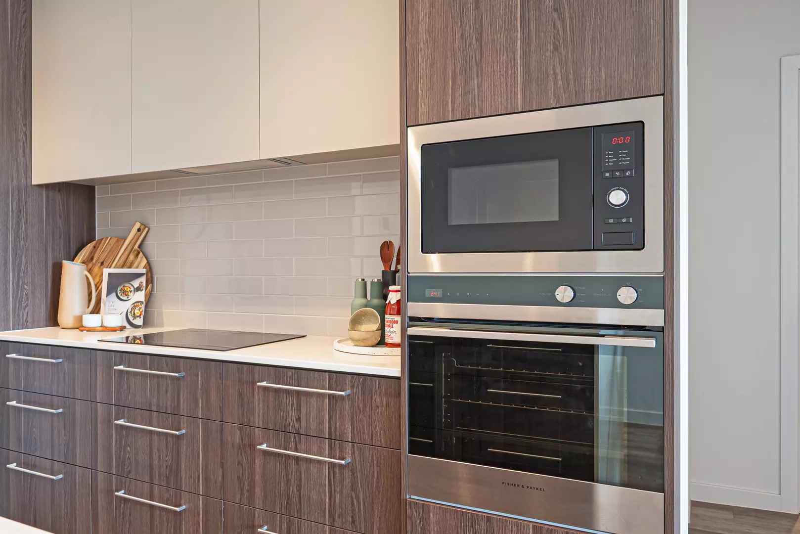 Discover Encore Apartments: Luxury Living to Gold Standard