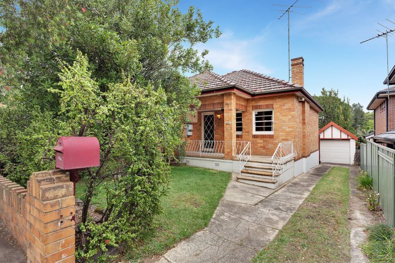 EXCELLENT ENTRY LEVEL HOME IN A POPULAR NOTHSHORE LOCATION