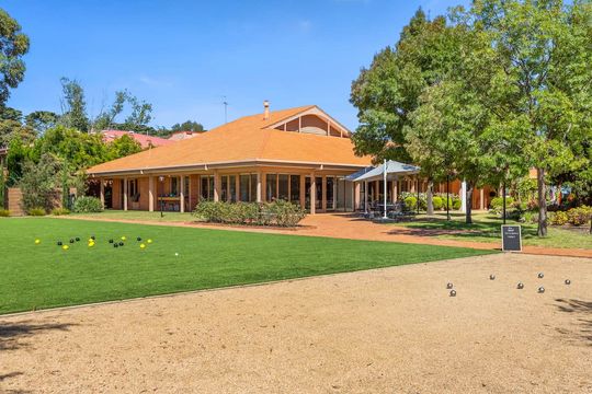 Discover vibrant & tranquil retirement living in Cheltenham